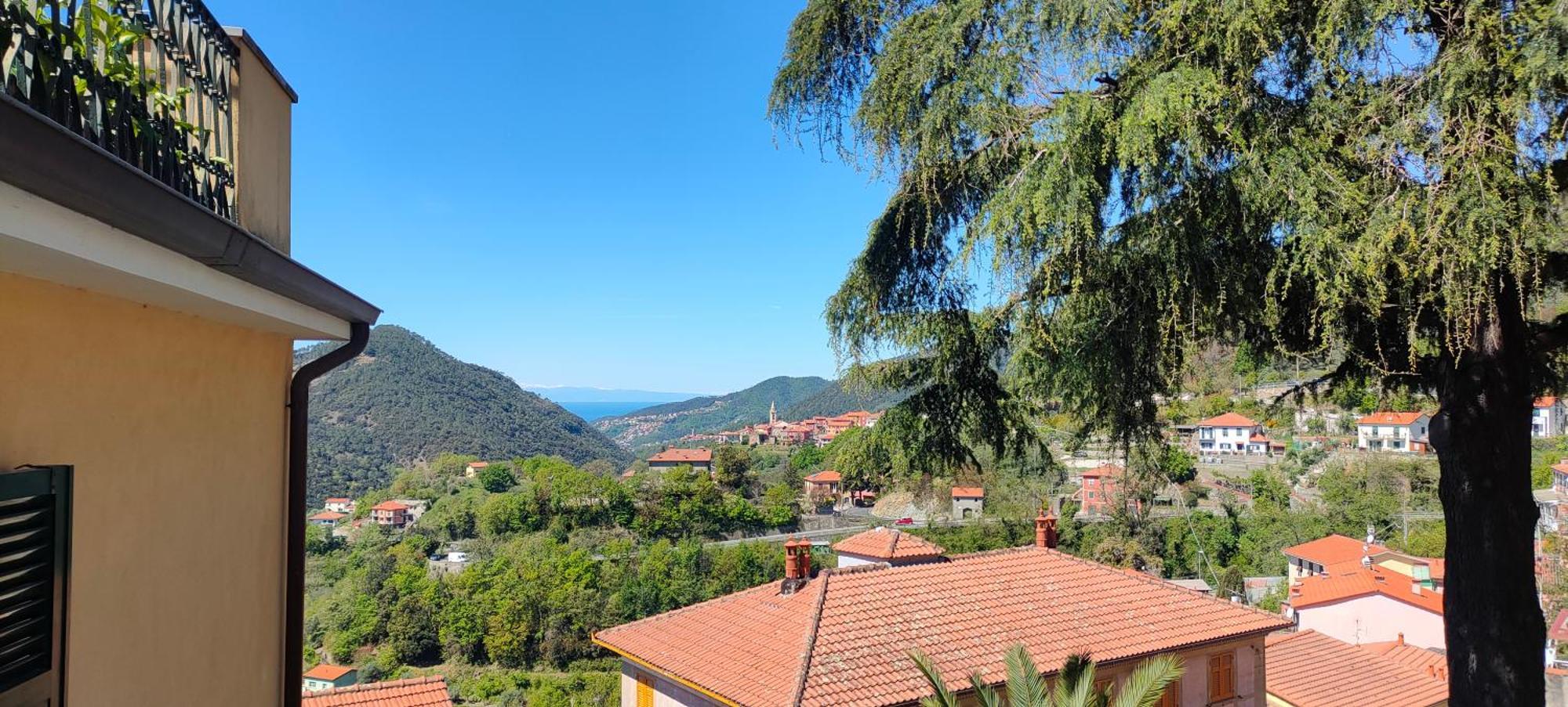 Camera Tra Le Cinque Terre, Camogli E Portofino. Vista Valle E Scorcio Mare All'Orizzonte Castiglione Chiavarese Kültér fotó