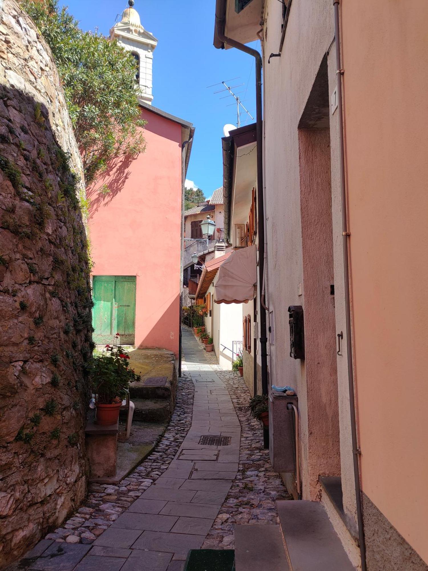 Camera Tra Le Cinque Terre, Camogli E Portofino. Vista Valle E Scorcio Mare All'Orizzonte Castiglione Chiavarese Kültér fotó